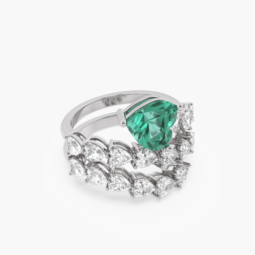 Heartline Emeraldette Ring