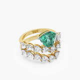 Heartline Emeraldette Ring