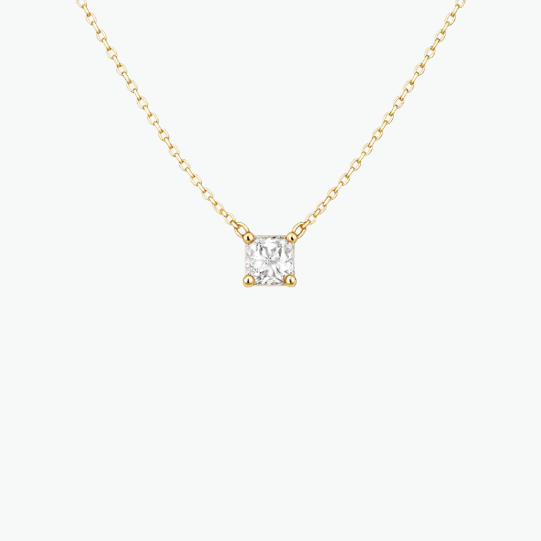 The Solo Princess Pendant
